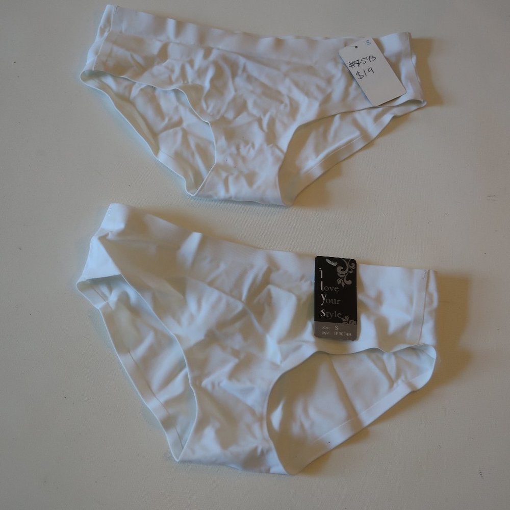 NWT WOMENS 2PC I LOVE YOUR STYLE WHITE BIKINI BRIEF PANTIES SZ S